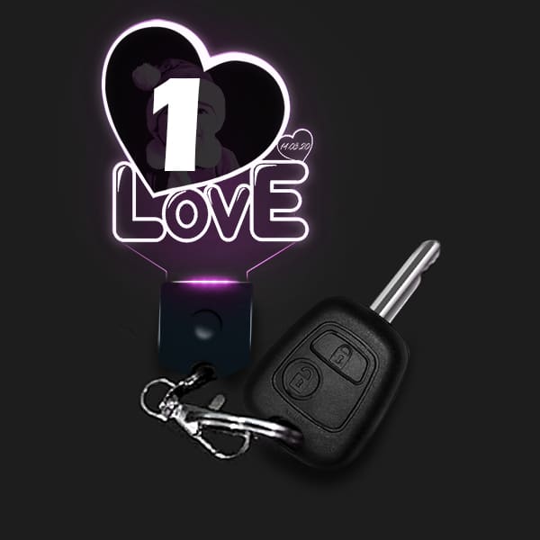 Leuchtender Schlüsselanhänger Personalisiert Herz Love